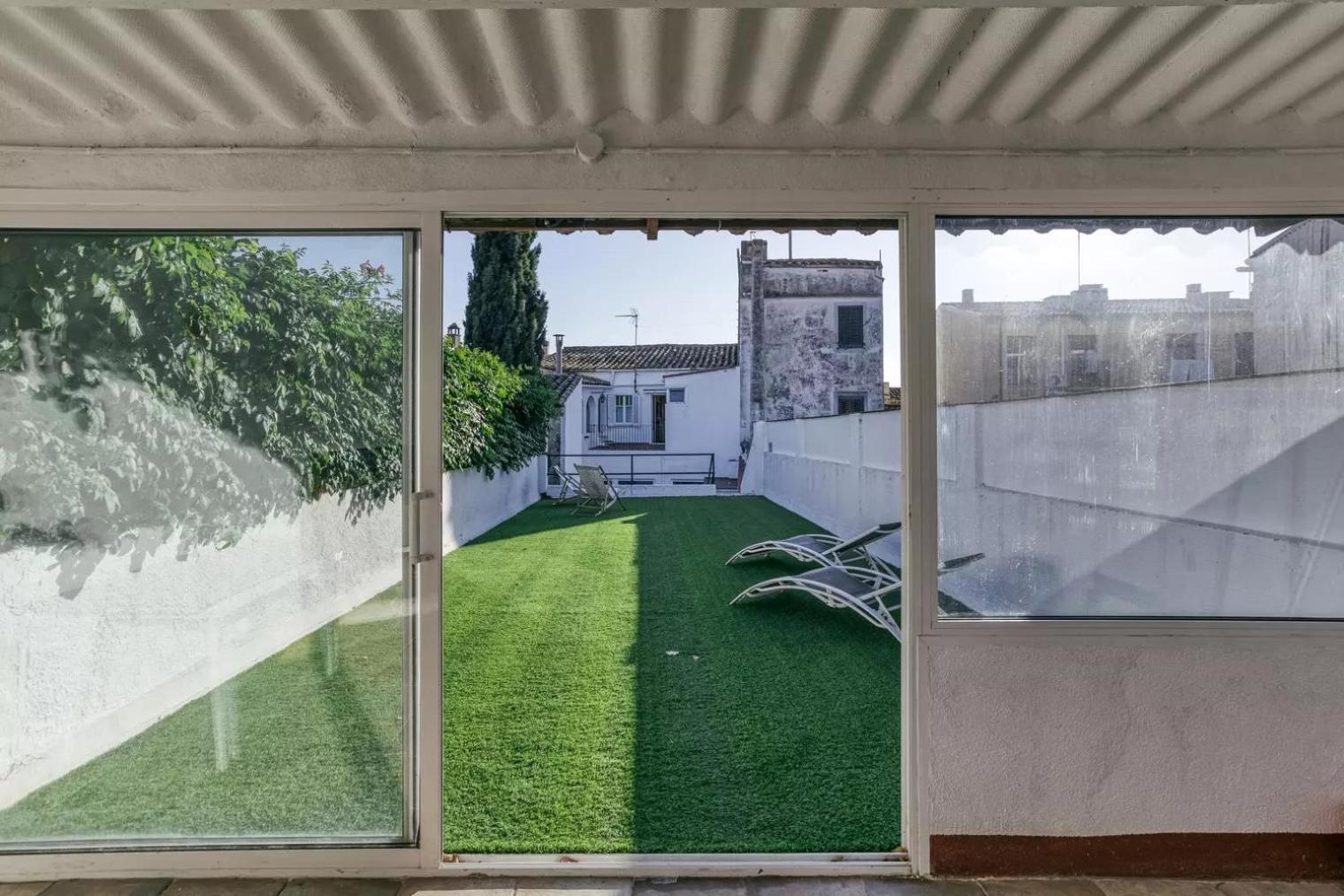 Can Mateuet - House Rental By Season Льягостера Экстерьер фото